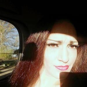 Meet your Posher, Eva